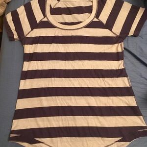Lululemon Cream & Navy Striped Tee Size 6 Or 8